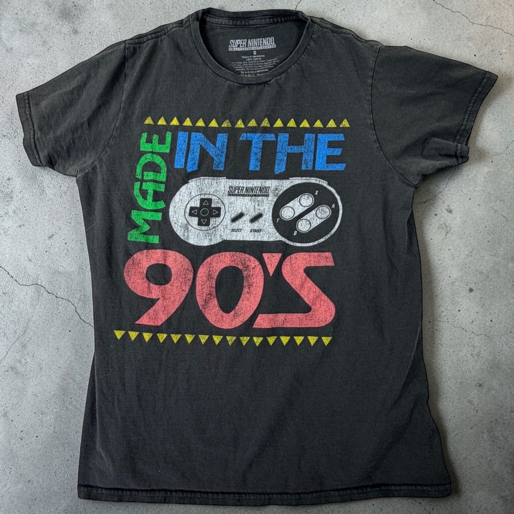 Retro Gamer Streetwear Graphic Tee‎ Womens Small Black SNES Nintendo 90s